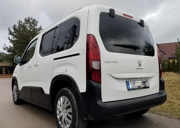 Peugeot Rifter cena 33999 przebieg: 245000, rok produkcji 2018 z Wolin małe 254